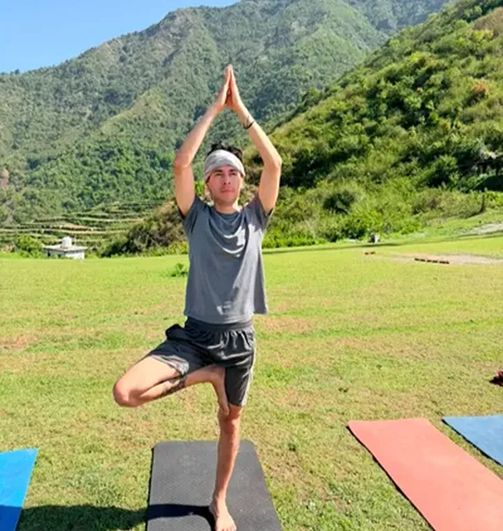 Vinyasa and mobility yoga coach role in Dehradun
