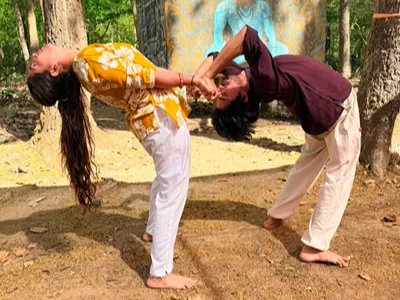 300 hour advanced yoga teacher training in Dehradun illustration
